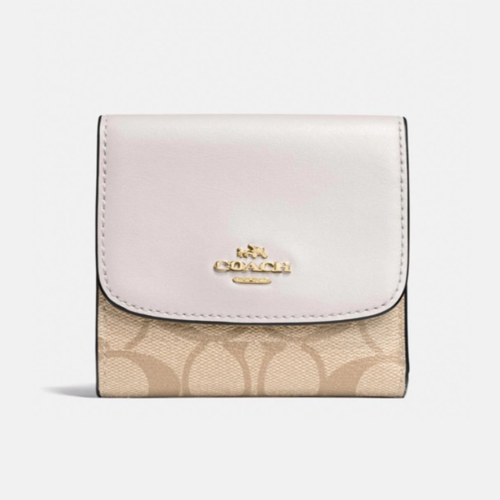 Coach light khaki chalk signature small wallet